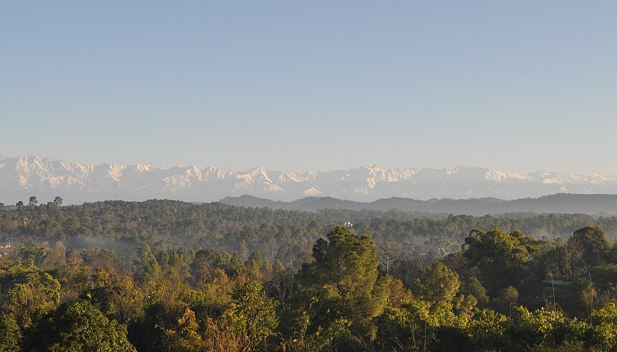 As Pollution Clears, Himalayan Mountain Range Appears More Than 200km Away
